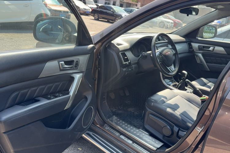 Used Haval H2 2014 1.5T Manual Two-Wheel Drive Elite Edition Driver Seat
