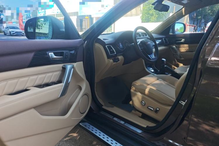 Used Haval H2 2014 1.5T Manual Two-Wheel Drive Prestige Edition Driver Seat