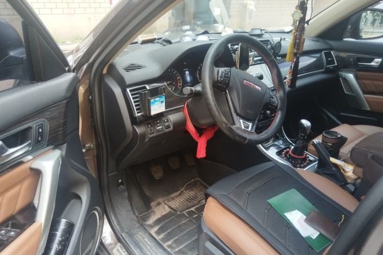 Used Haval H2 2014 1.5T Manual Two-Wheel Drive Elite Edition Driver Seat