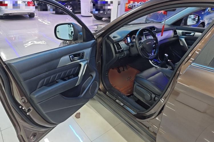 Used Haval H2 2014 1.5T Manual Two-Wheel Drive Elite Edition Driver Seat