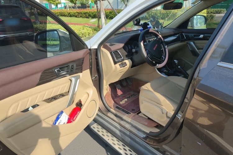 Used Haval H2 2014 1.5T Manual Two-Wheel Drive Elite Edition Driver Seat