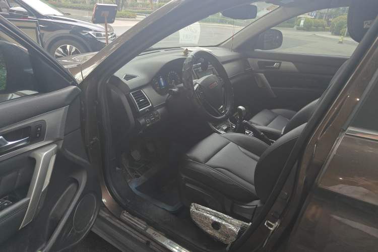 Used Haval H2 2014 1.5T Manual Two-Wheel Drive Elite Edition Driver Seat