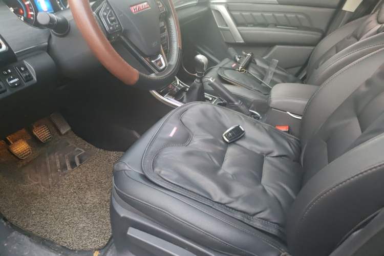 Used Haval H2 2014 1.5T Manual Two-Wheel Drive Elite Edition Driver Seat