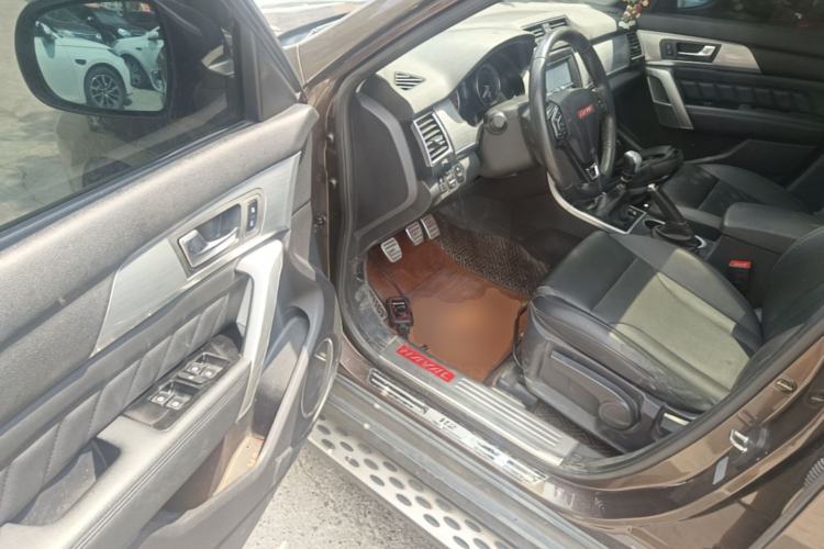Used Haval H2 2014 1.5T Manual Two-Wheel Drive Elite Edition Driver Seat