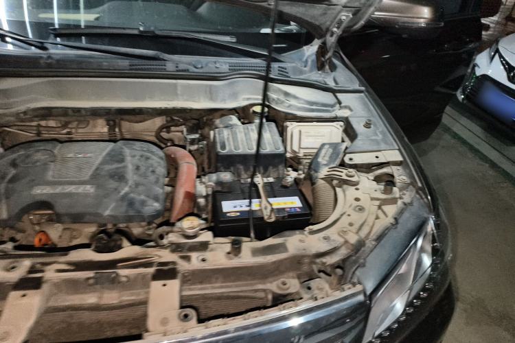 Used Haval H2 2014 1.5T Manual Two-Wheel Drive Prestige Edition Engine Bay Left