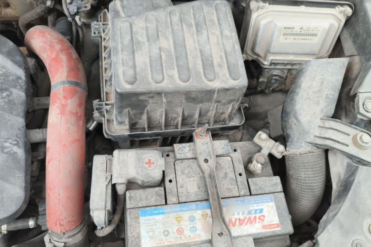 Used Haval H2 2014 1.5T Manual Two-Wheel Drive Elite Edition Engine Bay Left