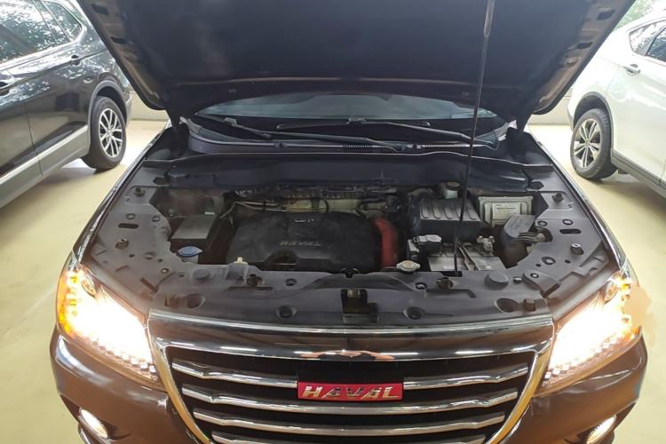 Used Haval H2 2014 1.5T Manual Two-Wheel Drive Prestige Edition Engine Bay