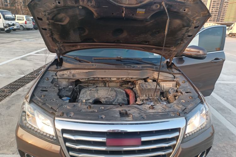 Used Haval H2 2014 1.5T Manual Two-Wheel Drive Elite Edition Engine Bay