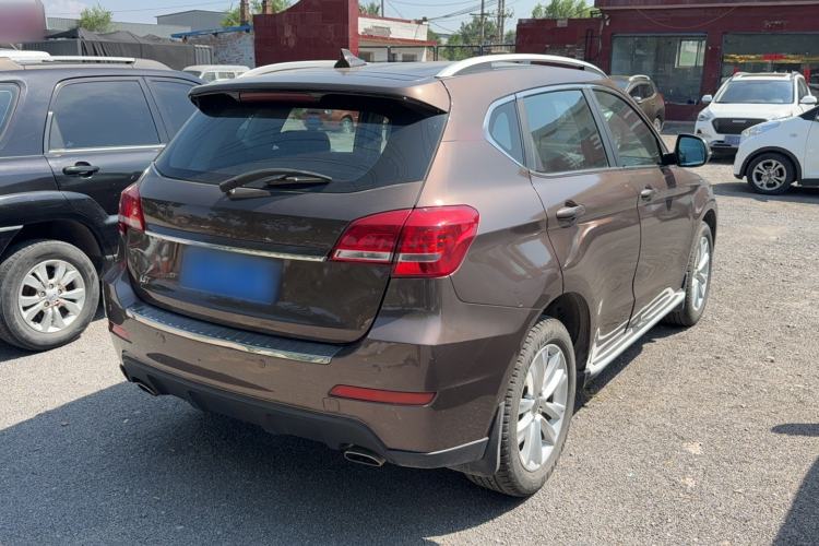 Used Haval H2 2014 1.5T Manual Two-Wheel Drive Elite Edition Exterior 3