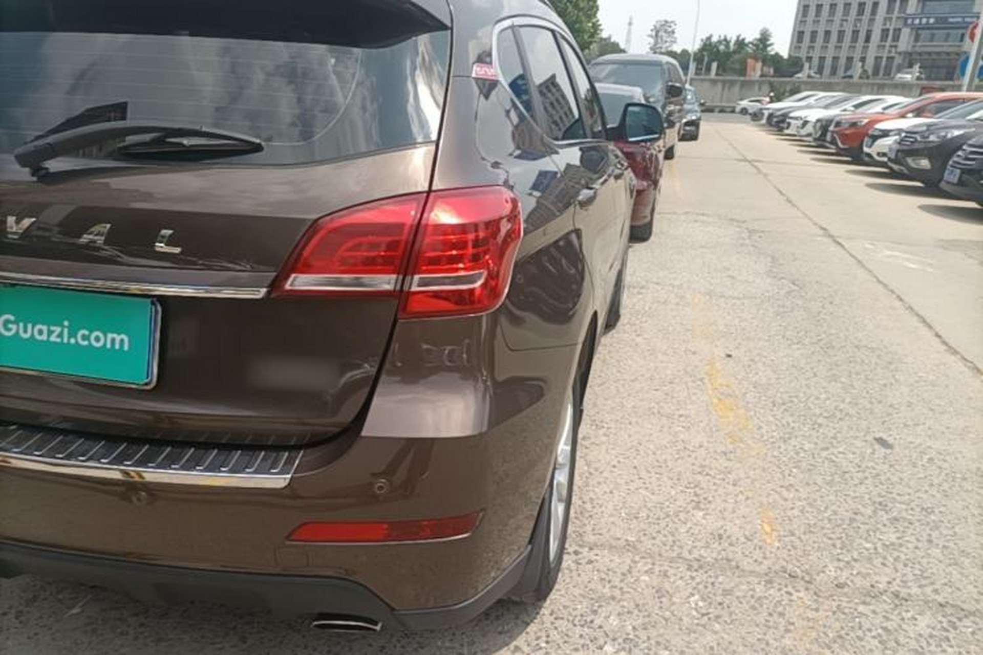 Used Haval H2 2014 1.5T Manual Two-Wheel Drive Elite Edition Exterior 3