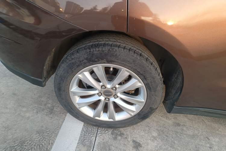 Used Haval H2 2014 1.5T Manual Two-Wheel Drive Elite Edition Exterior 4