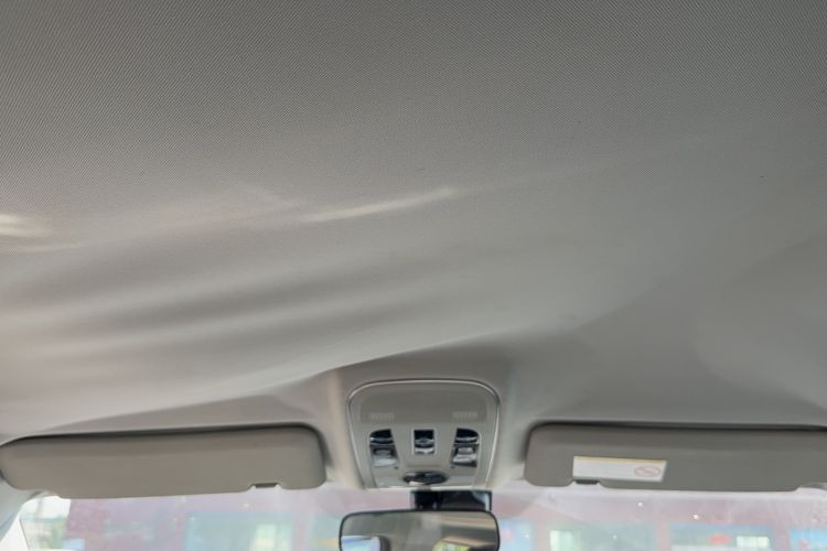 Used Haval H2 2014 1.5T Manual Two-Wheel Drive Elite Edition Headliner