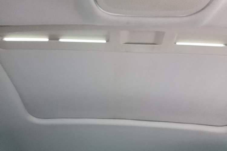 Used Haval H2 2014 1.5T Manual Two-Wheel Drive Elite Edition Headliner