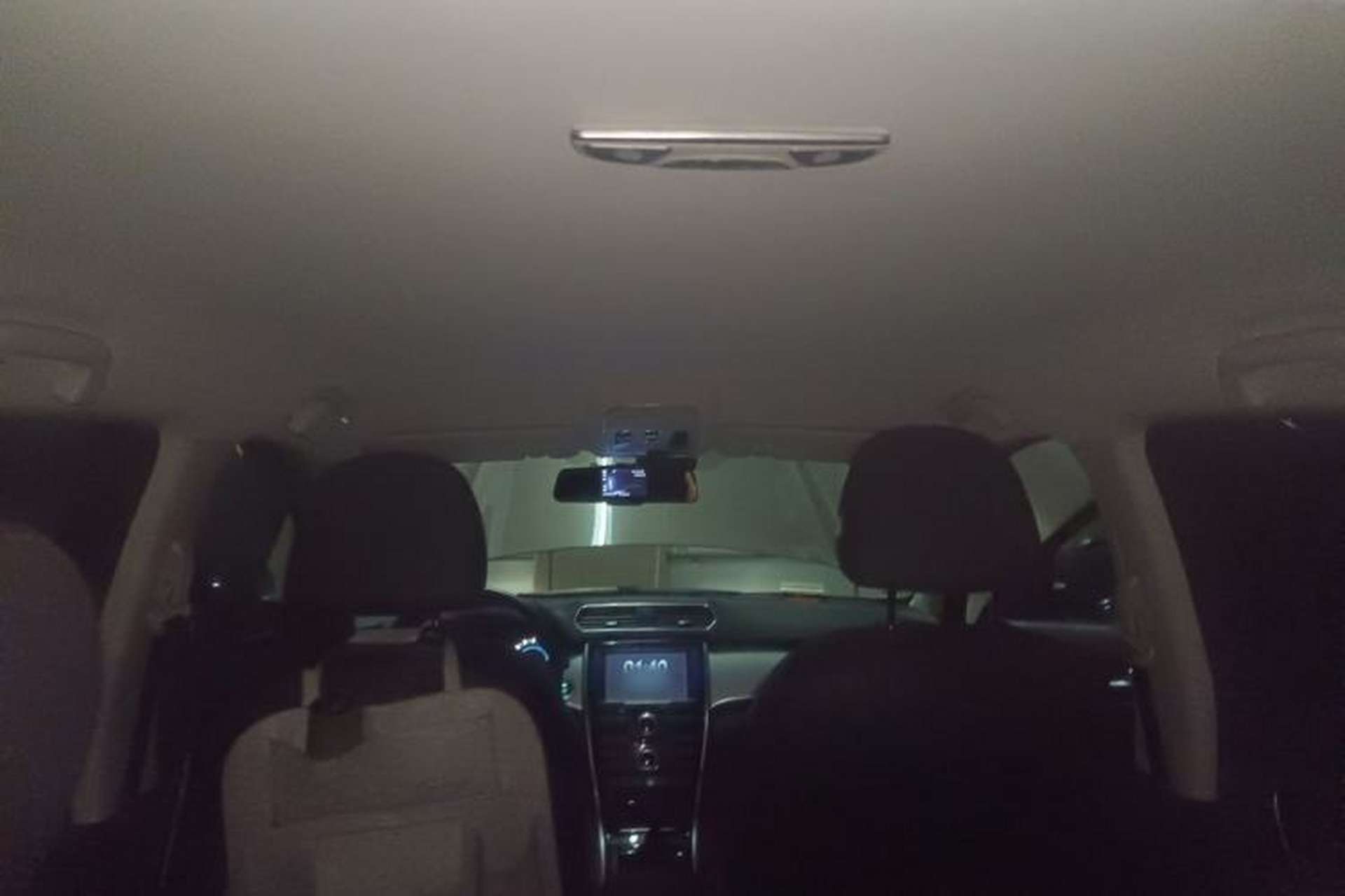 Used Haval H2 2014 1.5T Manual Two-Wheel Drive Elite Edition Headliner