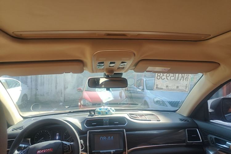 Used Haval H2 2014 1.5T Manual Two-Wheel Drive Elite Edition Headliner
