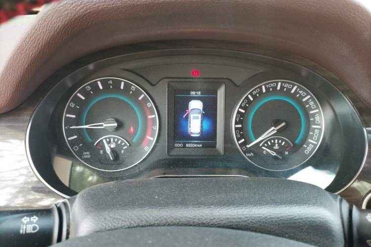 Used Haval H2 2014 1.5T Manual Two-Wheel Drive Elite Edition Instrument Cluster