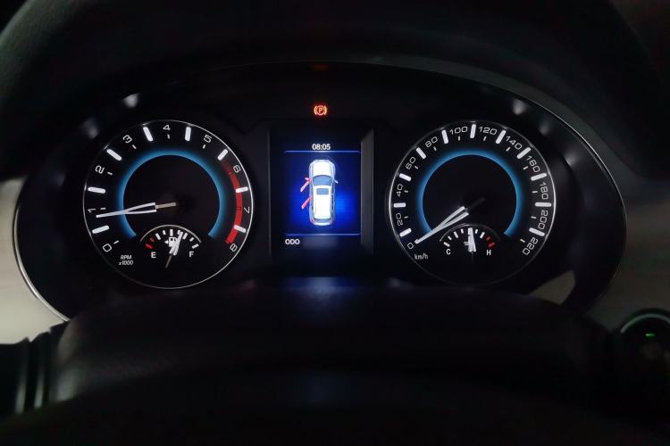 Used Haval H2 2014 1.5T Manual Two-Wheel Drive Elite Edition Instrument Cluster