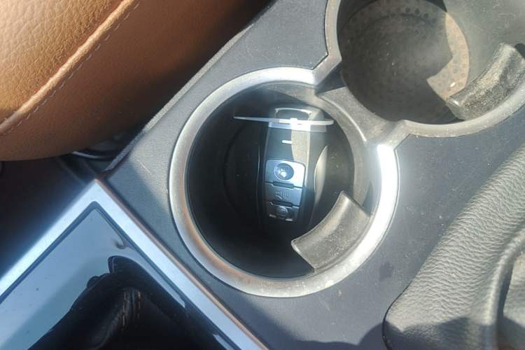 Used Haval H2 2014 1.5T Manual Two-Wheel Drive Elite Edition Interior 1