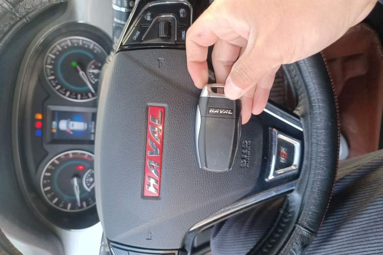 Used Haval H2 2014 1.5T Manual Two-Wheel Drive Elite Edition Interior 1