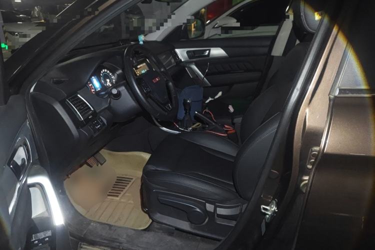 Used Haval H2 2014 1.5T Manual Two-Wheel Drive Elite Edition Left Front Seat