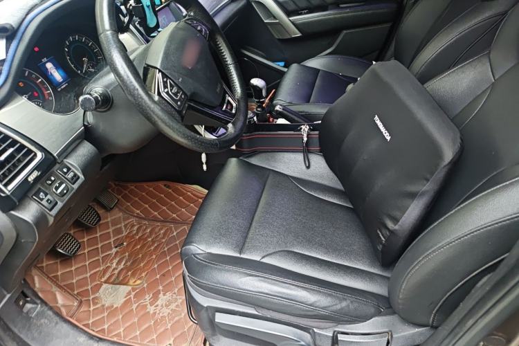Used Haval H2 2014 1.5T Manual Two-Wheel Drive Elite Edition Left Front Seat