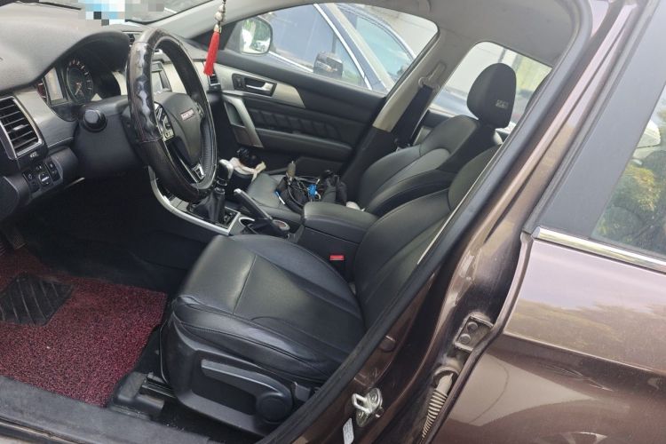Used Haval H2 2014 1.5T Manual Two-Wheel Drive Elite Edition Left Front Seat