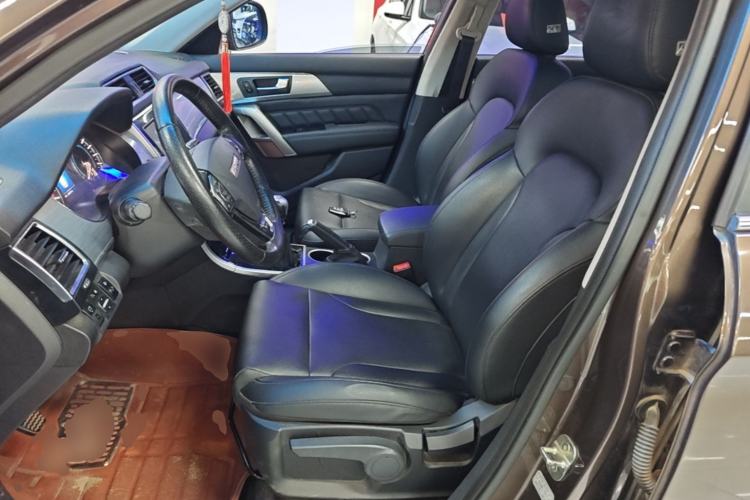 Used Haval H2 2014 1.5T Manual Two-Wheel Drive Elite Edition Left Front Seat