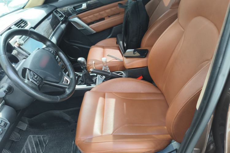 Used Haval H2 2014 1.5T Manual Two-Wheel Drive Elite Edition Left Front Seat