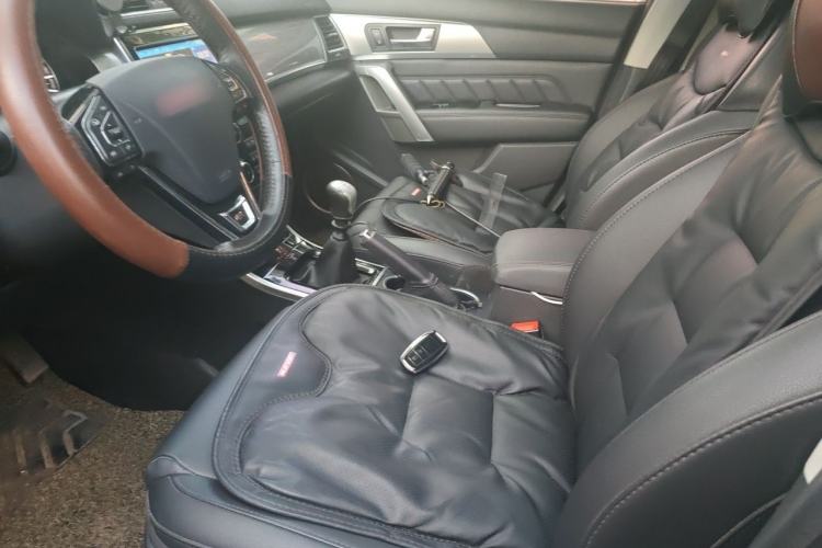 Used Haval H2 2014 1.5T Manual Two-Wheel Drive Elite Edition Left Front Seat