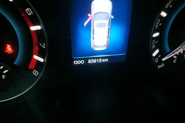 Used Haval H2 2014 1.5T Manual Two-Wheel Drive Elite Edition Odometer Close Up