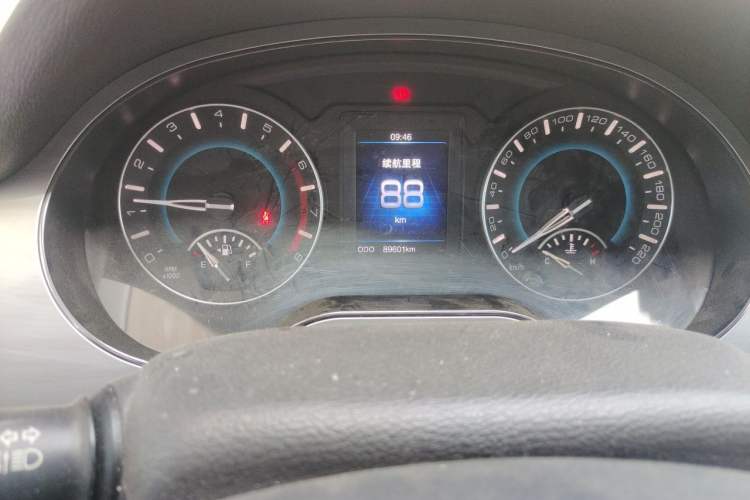 Used Haval H2 2014 1.5T Manual Two-Wheel Drive Elite Edition Odometer Close Up