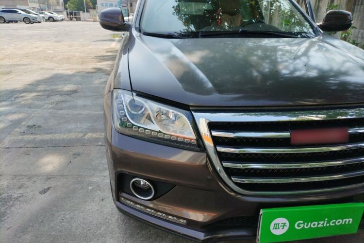Used Haval H2 2014 1.5T Manual Two-Wheel Drive Elite Edition Right Front Headlight