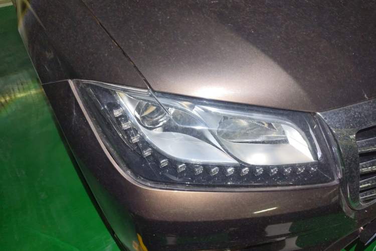 Used Haval H2 2014 1.5T Manual Two-Wheel Drive Elite Edition Right Front Headlight