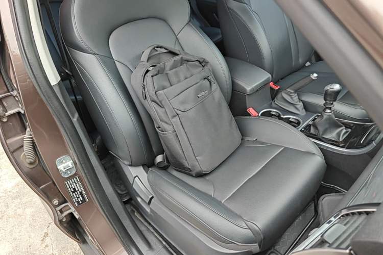 Used Haval H2 2014 1.5T Manual Two-Wheel Drive Elite Edition Right Front Seat