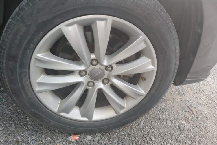Used Haval H2 2014 1.5T Manual Two-Wheel Drive Elite Edition Right Front Wheel Hub