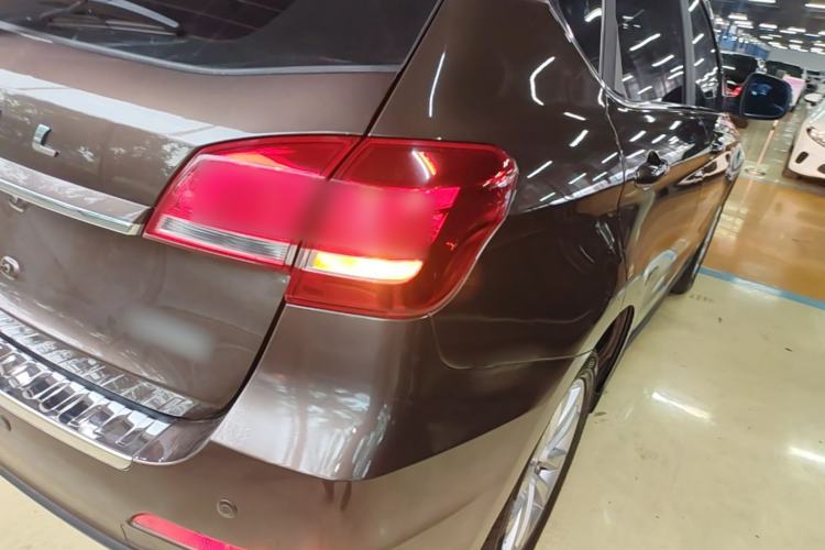 Used Haval H2 2014 1.5T Manual Two-Wheel Drive Prestige Edition Right Rear Taillight
