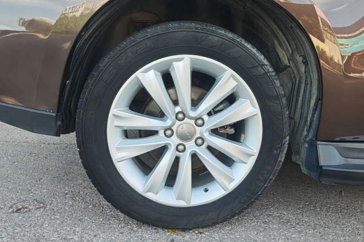 Used Haval H2 2014 1.5T Manual Two-Wheel Drive Prestige Edition Right Rear Wheel Hub