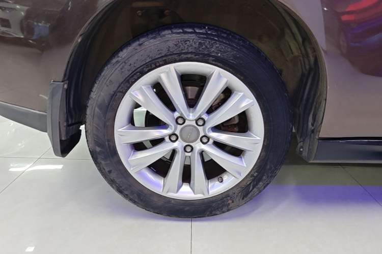 Used Haval H2 2014 1.5T Manual Two-Wheel Drive Elite Edition Right Rear Wheel Hub