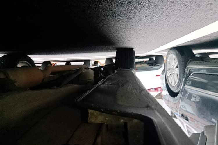 Used Haval H2 2014 1.5T Manual Two-Wheel Drive Elite Edition Right Side Sill