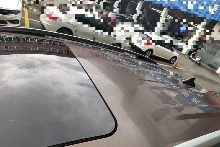 Used Haval H2 2014 1.5T Manual Two-Wheel Drive Prestige Edition Roof