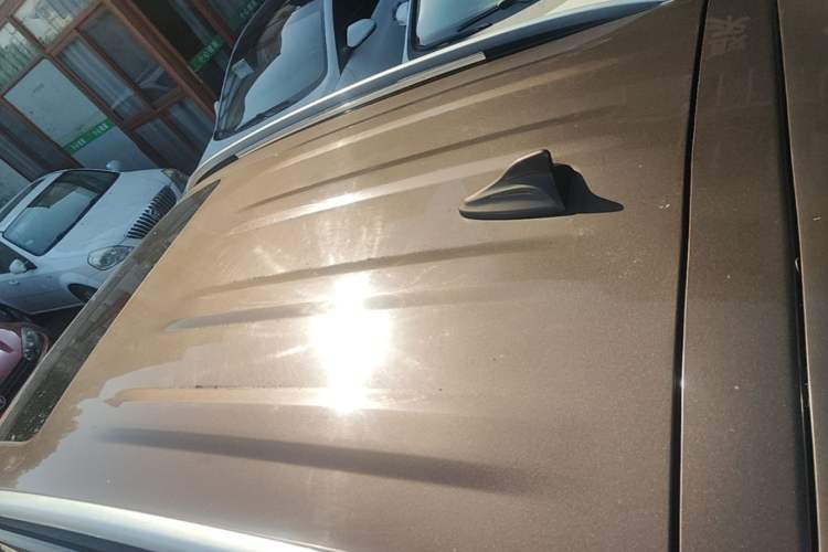 Used Haval H2 2014 1.5T Manual Two-Wheel Drive Elite Edition Roof