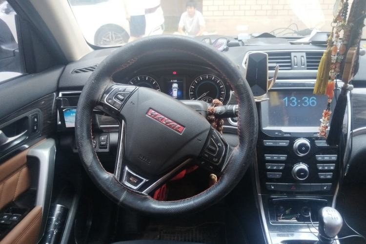 Used Haval H2 2014 1.5T Manual Two-Wheel Drive Elite Edition Steering Wheel