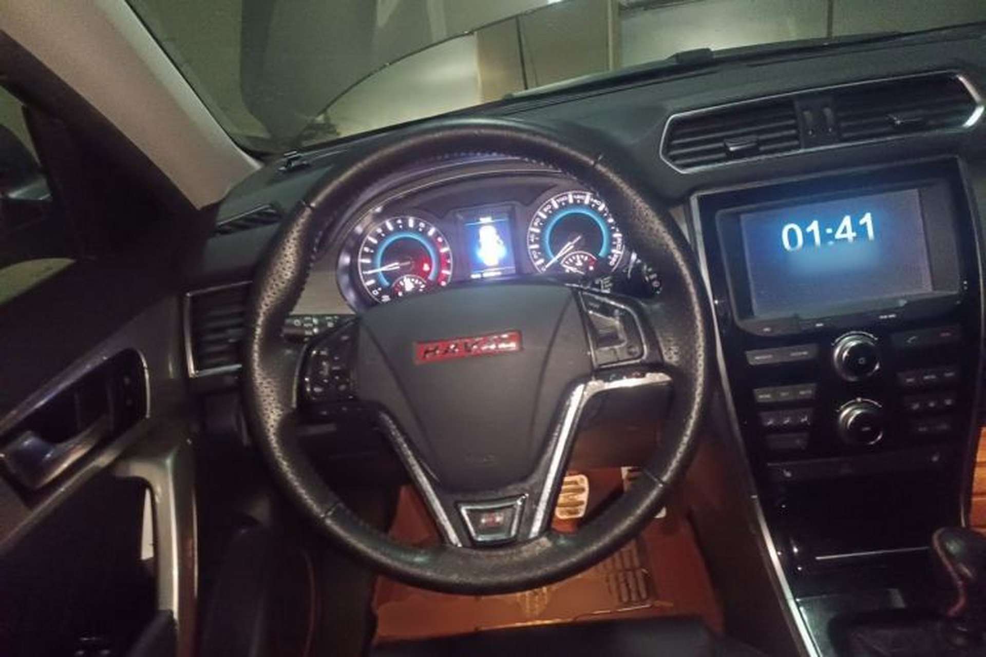 Used Haval H2 2014 1.5T Manual Two-Wheel Drive Elite Edition Steering Wheel