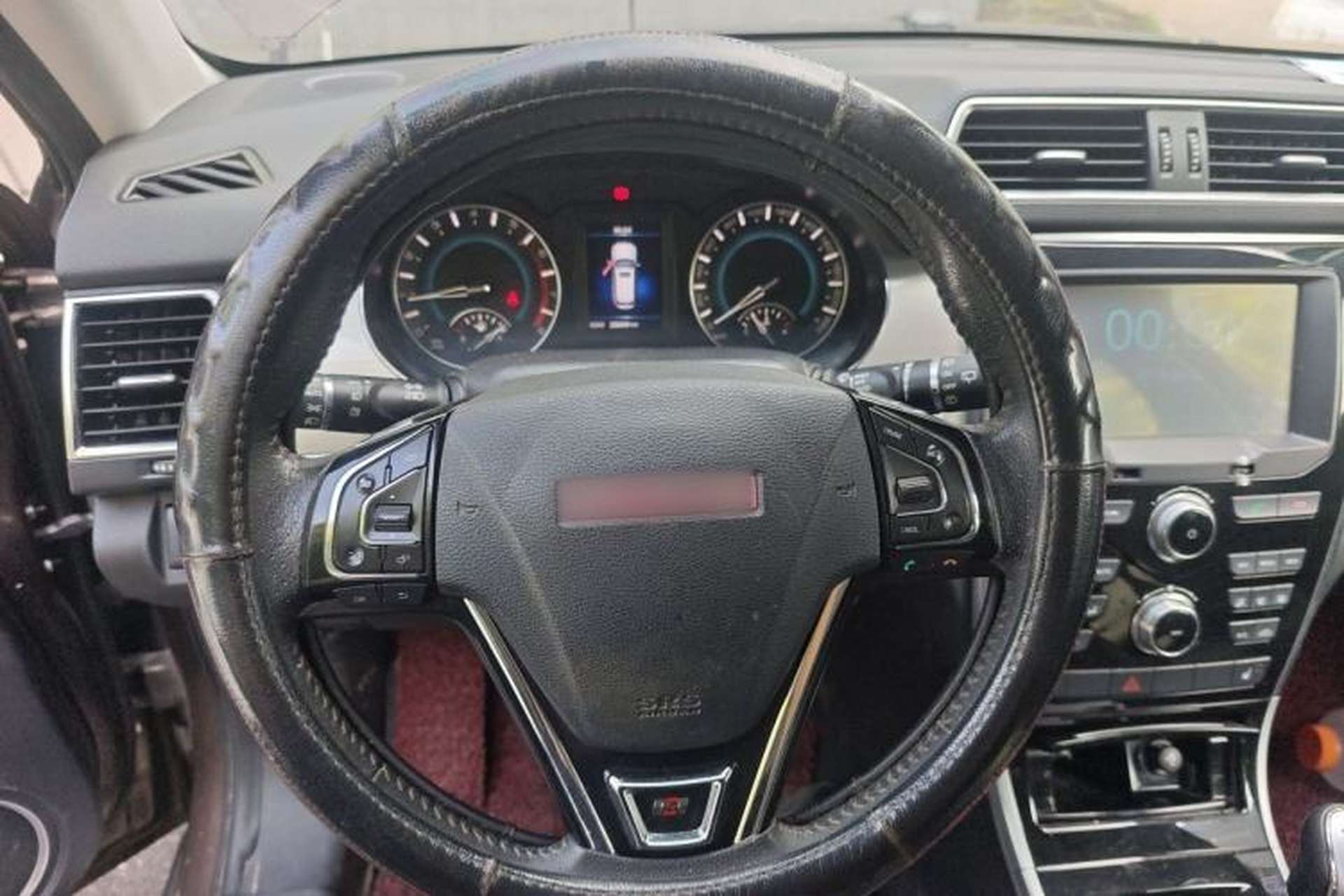 Used Haval H2 2014 1.5T Manual Two-Wheel Drive Elite Edition Steering Wheel