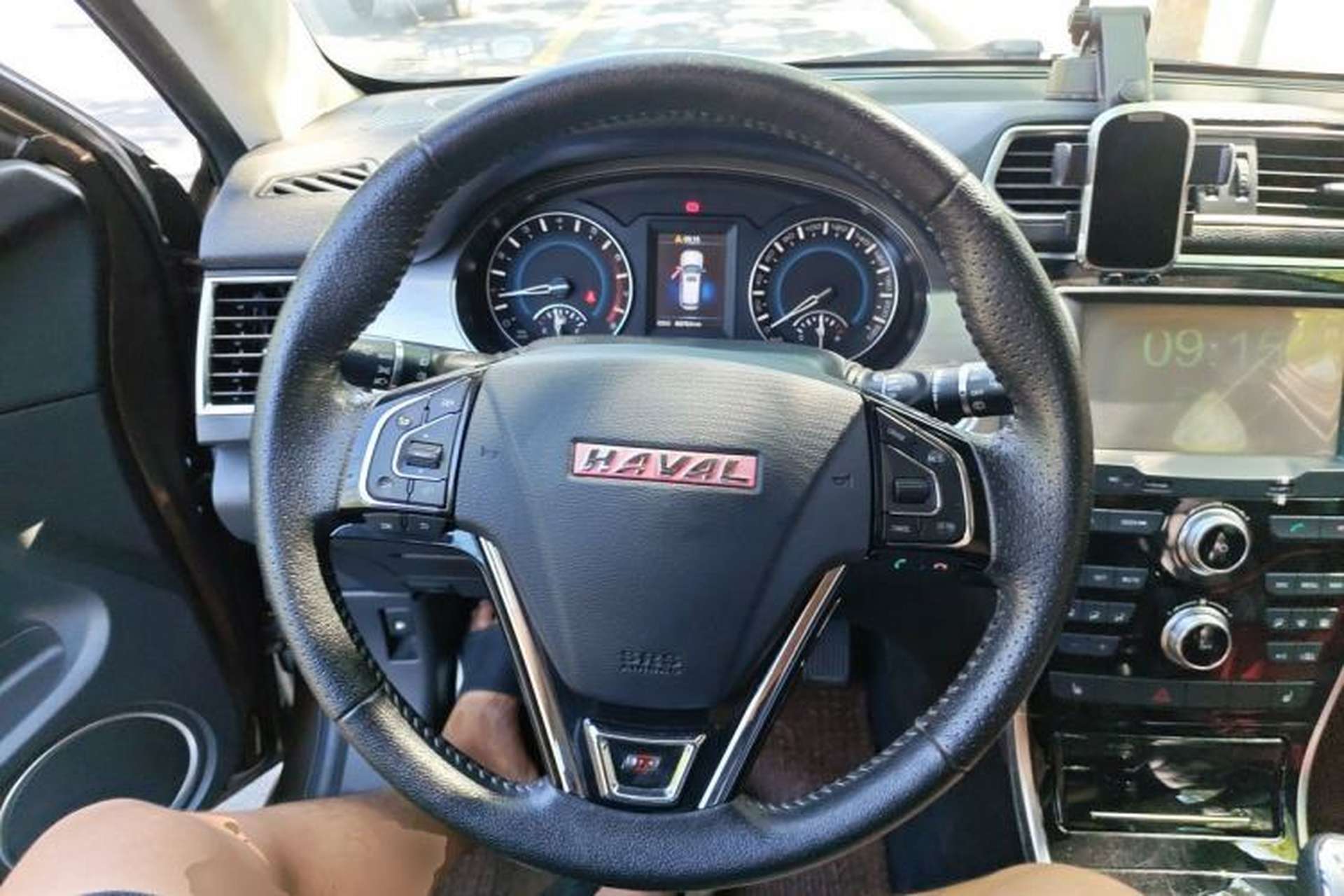 Used Haval H2 2014 1.5T Manual Two-Wheel Drive Elite Edition Steering Wheel