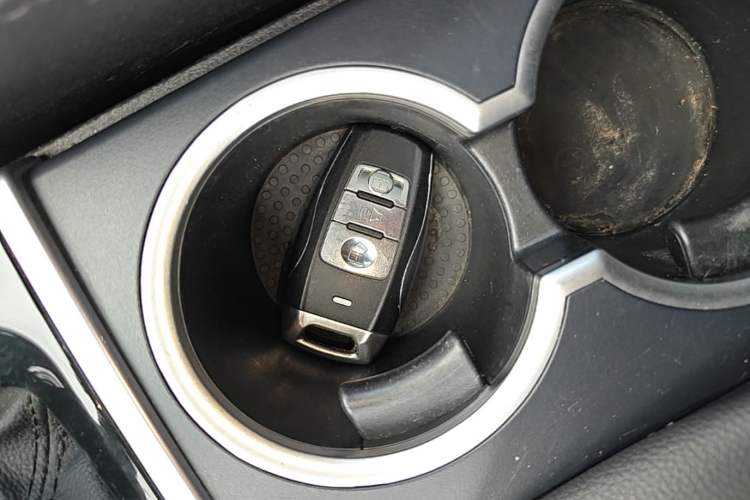 Used Haval H2 2014 1.5T Manual Two-Wheel Drive Elite Edition Vehicle Key