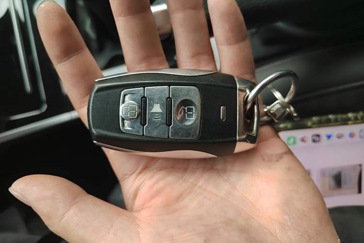 Used Haval H2 2014 1.5T Manual Two-Wheel Drive Prestige Edition Vehicle Key