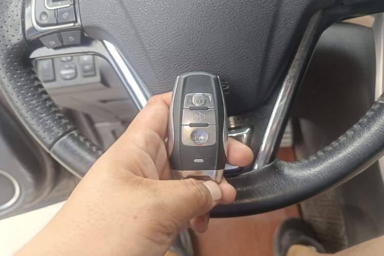 Used Haval H2 2014 1.5T Manual Two-Wheel Drive Elite Edition Vehicle Key