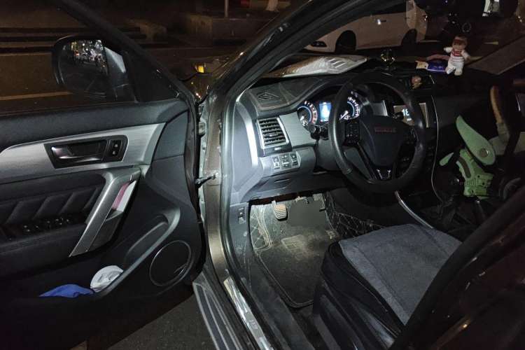 Used Haval H2 2014 1.5T Manual Two-Wheel Drive Elite Edition Driver Seat