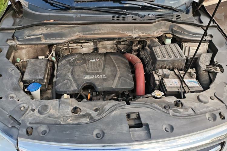 Used Haval H2 2014 1.5T Manual Two-Wheel Drive Elite Edition Engine Bay
